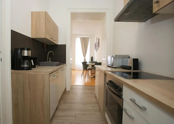 Downtown Bliss Modern Retreat With Free Parking And Fast Internet 600 Mbits * Viena