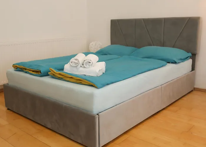 Apartamento Downtown Bliss Modern Retreat With Free Parking And Fast Internet 600 Mbits