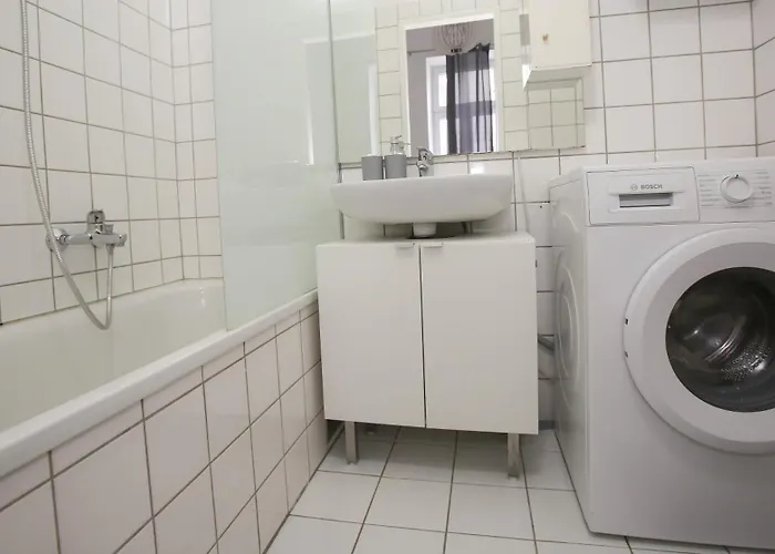Downtown Bliss Modern Retreat With Free Parking And Fast Internet 600 Mbits * Viena