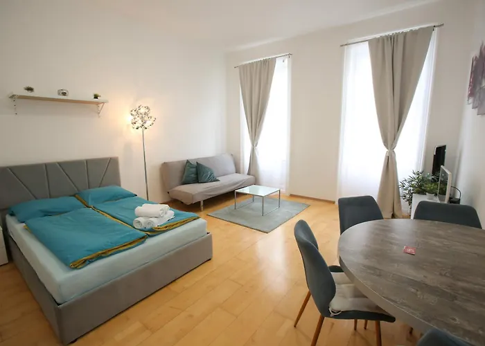 Apartamento Downtown Bliss Modern Retreat With Free Parking And Fast Internet 600 Mbits *