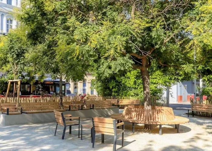 Downtown Bliss Modern Retreat With Free Parking And Fast Internet 600 Mbits *